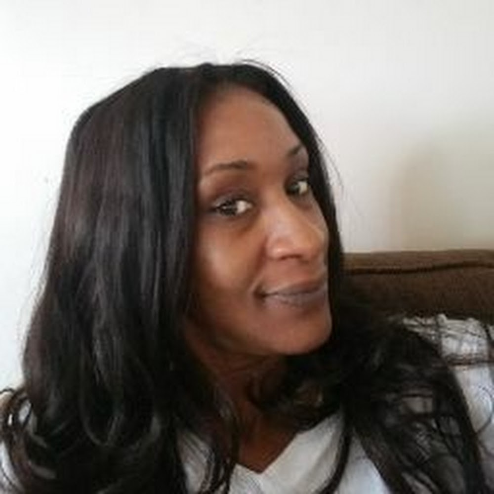 Meet your Posher, Lakennda